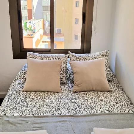 Couette-café Privada En Hospitalet *